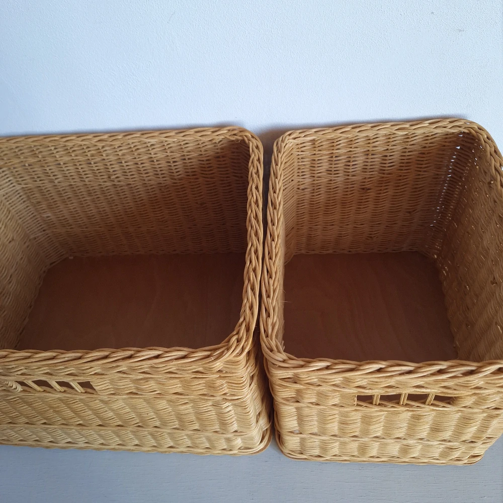 Box do police 26x33 cm