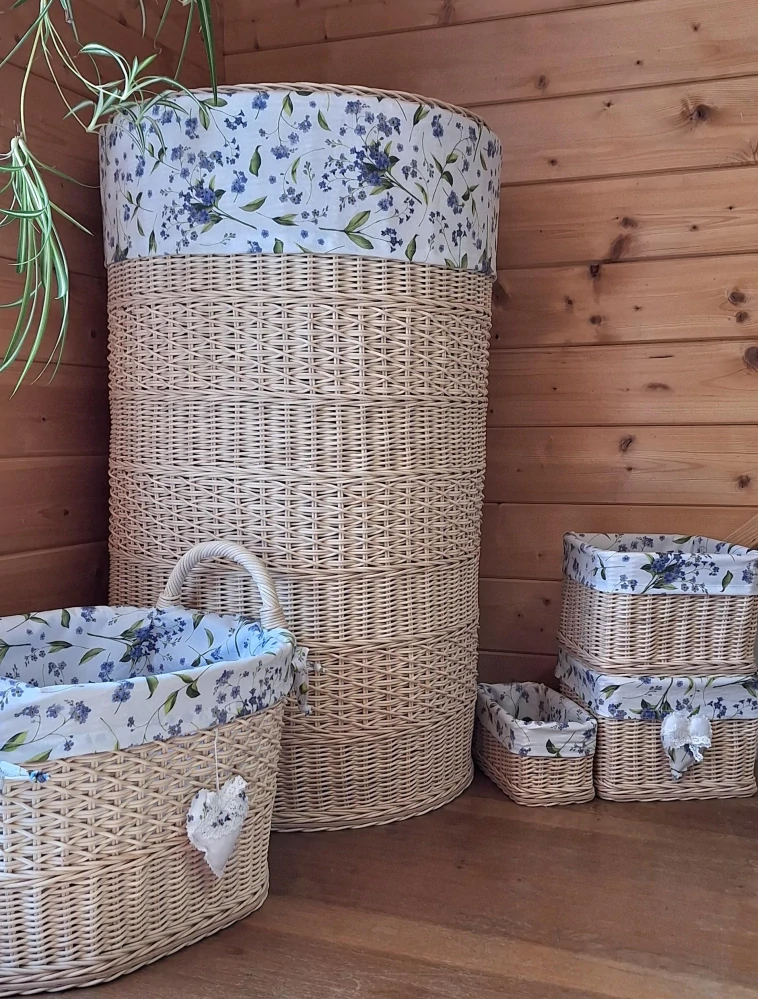 Oválný košík s uchy