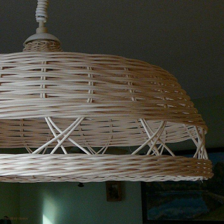 Stínidlo s přeloženým prutem